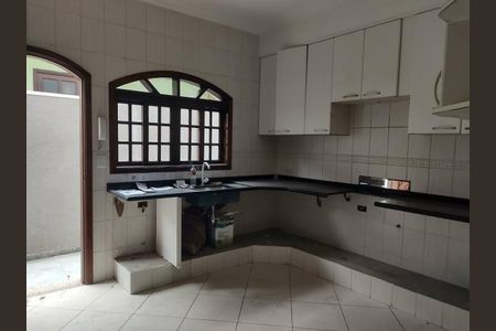 11_photo/94cfa9ffd5.bb2cfda027800a9a-ATLAS-53c29edb-267d-41e8-bf9d-a92239414b76.jpg de casa à venda com 5 quartos, 180m² em Bairro Nakamura Park, Cotia