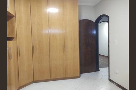 7_photo/94cfa9ffd5.bb2cfda027800a9a-ATLAS-69253fd0-6b5f-4253-ba24-965564531cf5.jpg de casa à venda com 5 quartos, 180m² em Bairro Nakamura Park, Cotia