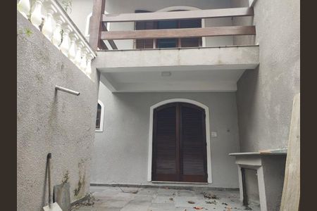 7_photo/94cfa9ffd5.bb2cfda027800a9a-ATLAS-b5b0e6eb-f859-4490-8dab-8d5c74b1197a.jpg de casa à venda com 5 quartos, 180m² em Bairro Nakamura Park, Cotia