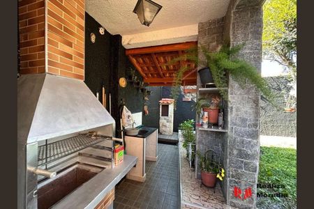 37_photo/94cfaa00c1.2832257cbb3df2c4-ATLAS-4dfd80ed-4bda-43bb-8228-fbb89b5e2d4b.jpg de casa à venda com 3 quartos, 142m² em Jardim Sabiá, Cotia