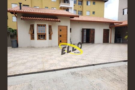 7_photo/94cfaa00d3.6a8f7ec92c5b35d9-ATLAS-0dd3e84d-d671-4ccd-ac94-c6b65f8b94af.jpg de casa para alugar com 2 quartos, 250m² em Jardim Sabiá, Cotia