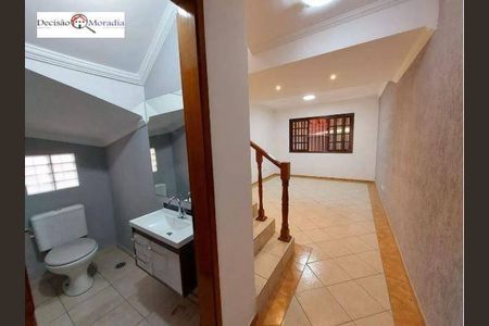 5_photo/94cfaa011f.5ad6c0c5308274a3-ATLAS-751342c8-a6cd-44e7-9b52-64b885b3b15a.jpg de casa à venda com 2 quartos, 122m² em Jardim Sabiá, Cotia