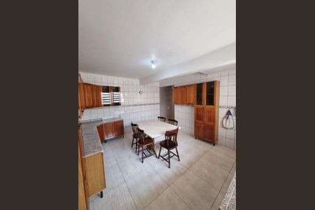 11_photo/94cfaa011f.ceff8192393c33de-ATLAS-326a621c-29bb-4b54-b287-bc4e5e64674f.jpg de casa para alugar com 2 quartos, 120m² em Jardim Sabiá, Cotia