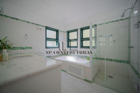 37_photo/94cfaa0141.8b576770791fc928-ATLAS-b63da0c8-9347-472e-b84c-e83b700b4cb3.jpg de casa à venda com 3 quartos, 270m² em Jardim Sabiá, Cotia