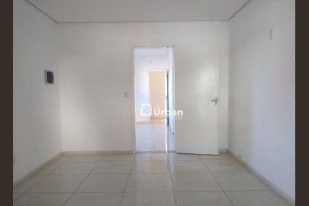 5_photo/94cfaa0191.b7a28b76476596d7-ATLAS-7a85c04b-d2bb-430d-96f3-69fd485d7794.jpg de casa à venda com 3 quartos, 212m² em Bairro do Maranhao, Cotia