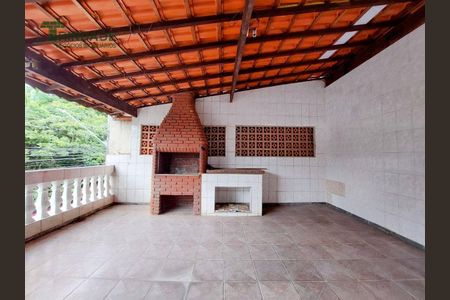 4_photo/94cfaa01ad.f004b3811d646080-ATLAS-2b2e076f-1381-4344-a3cd-5329dba9f05d.jpg de casa à venda com 2 quartos, 165m² em Bairro do Maranhao, Cotia