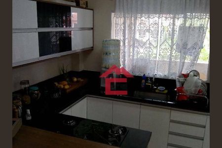 2_photo/94cfaa01ed.628cb85a331210c3-ATLAS-18ee865f-3572-4b59-bc40-637b3876a2cd.jpg de casa à venda com 2 quartos, 66m² em Bairro do Maranhao, Cotia