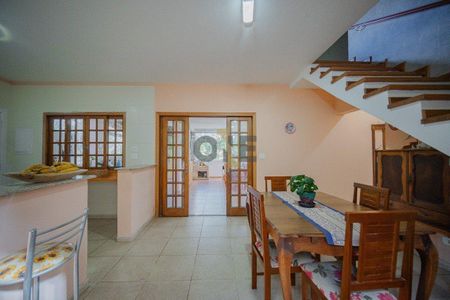 3_photo/94cfaa03e7.6ba4ef9df26df2e3-ATLAS-27883e4a-210e-49e2-8908-50ee5387120f.jpg de casa à venda com 3 quartos, 270m² em Bairro do Maranhao, Cotia