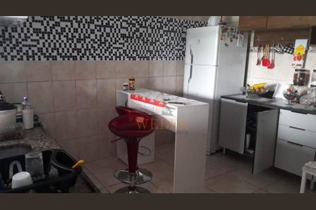 9_photo/94cfaa0455.1ec89c7cbdfc8b9a-ATLAS-861f9757-cc1c-4d8f-b4fc-6ceba89438c1.jpg de casa à venda com 7 quartos, 250m² em Jardim Barro Branco, Cotia