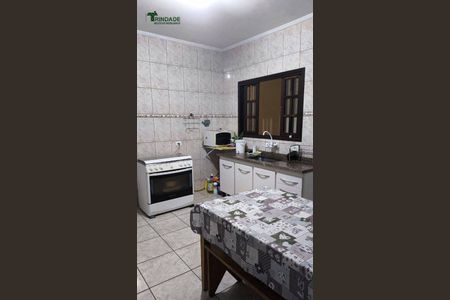 9_photo/94cfaa04fb.638b34ff0fe22444-ATLAS-f1533fa2-47c2-4f6b-8010-23e0e5953e18.jpg de casa à venda com 2 quartos, 250m² em Jardim Barro Branco, Cotia