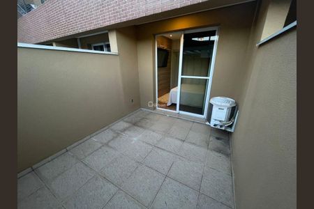 23_photo/94cfaa05b5.e5b0f526cad1f31c-ATLAS-fab21270-d2f6-433a-b0af-4e8d2335a411.jpg de apartamento para alugar com 1 quarto, 28m² em Jardim Barro Branco, Cotia