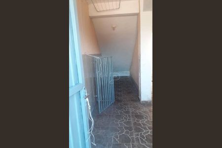 7_photo/94cfaa05ef.81c488c884db3593-ATLAS-354ac1aa-39a6-41cd-a753-ebe135eae9fa.jpg de casa para alugar com 2 quartos, 66m² em Jardim Barro Branco, Cotia