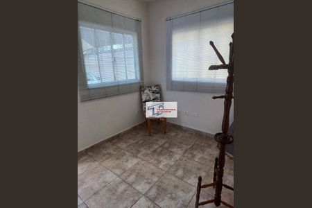 5_photo/94cfaa05f1.38153d79977beed0-ATLAS-d9dda036-480e-4e43-a6d5-b822d721a526.jpg de casa à venda com 3 quartos, 150m² em Jardim Barro Branco, Cotia