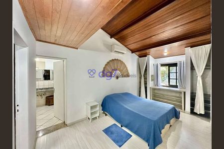 20_photo/94cfaa0641.e9bc35269128f7e8-ATLAS-b13dd65d-3475-4f18-8fc6-8d5dc95fcea8.jpg de casa de condomínio à venda com 3 quartos, 342m² em Jardim Ipes, Cotia