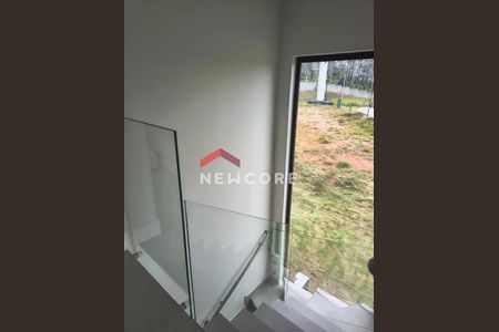 14_photo/94cfaa06fb.93b8fa184532727f-ATLAS-830a872a-0ff5-48bf-8731-00a277f7d6ed.jpg de casa à venda com 3 quartos, 130m² em Jardim Sabiá, Cotia