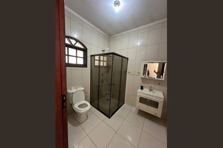 10_photo/94cfaa0723.8cbbc6e43ead3576-ATLAS-e0177e83-0666-4b23-aba3-33f6542ad2de.jpg de casa para alugar com 5 quartos, 167m² em Jardim Sabiá, Cotia