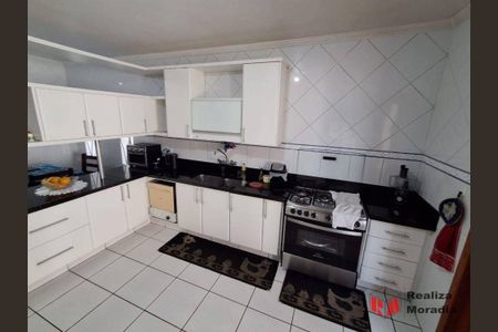 13_photo/94cfaa0795.97484f792a469e2d-ATLAS-0dd7f67d-3df7-45be-8f81-a825e3281ed5.jpg de casa à venda com 3 quartos, 406m² em Jardim Ipes, Cotia