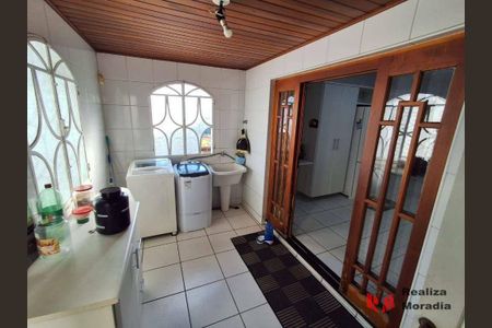 38_photo/94cfaa0795.97484f792a469e2d-ATLAS-26daeb1c-2a54-435c-a5d2-814e7a3fbde4.jpg de casa à venda com 3 quartos, 406m² em Jardim Ipes, Cotia