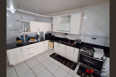 10_photo/94cfaa0795.97484f792a469e2d-ATLAS-a8e5eb7c-e33f-4b4c-97be-ad7e3d352c9d.jpg de casa à venda com 3 quartos, 406m² em Jardim Ipes, Cotia