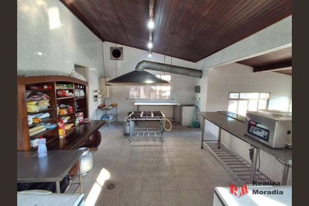 47_photo/94cfaa0795.97484f792a469e2d-ATLAS-c1624f67-e8c5-4084-be4e-18a6228b7d4d.jpg de casa à venda com 3 quartos, 406m² em Jardim Ipes, Cotia