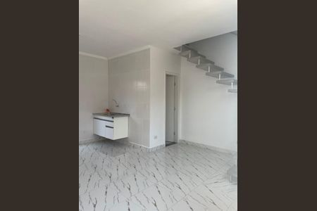 2_photo/94cfaa07af.727778d524bde65a-ATLAS-13134567-dfad-4eaf-9b43-e98a9910bf5d.jpg de casa para alugar com 2 quartos, 70m² em Jardim Ipes, Cotia