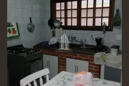 5_photo/94cfaa07d1.ea44b0009f7abdef-ATLAS-f28aa310-65d9-40ee-a7a2-236f5785c7a7.jpg de casa à venda com 3 quartos, 180m² em Jardim Ipes, Cotia