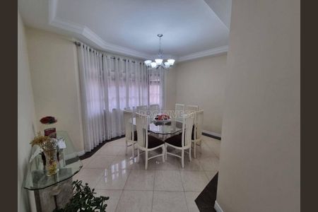 11_photo/94cfaa087d.491a58713d1e5de3-ATLAS-7b73fb3c-da00-45e3-94a5-b0916112d3d5.jpg de casa à venda com 3 quartos, 289m² em Jardim dos Ipes, Cotia