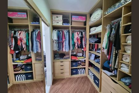 7_photo/94cfaa087d.491a58713d1e5de3-ATLAS-aaa5b02d-7898-4f6d-87db-1fbccc0f11b0.jpg de casa à venda com 3 quartos, 289m² em Jardim dos Ipes, Cotia