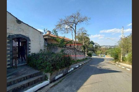 11_photo/94cfaa088f.8d9d2e8c4e07ca84-ATLAS-3b7bbf15-79fd-43d0-a682-3209f7cd24d5.jpg de casa à venda com 4 quartos, 304m² em Jardim dos Ipes, Cotia