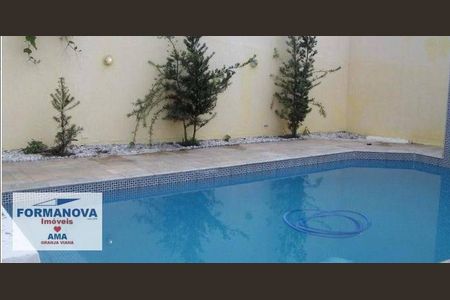5_photo/94cfaa08a1.c54d8ccd00eda198-ATLAS-8becf617-89cc-418f-8d45-871dd60e513a.jpg de casa à venda com 3 quartos, 220m² em Jardim dos Ipes, Cotia