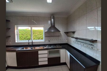 28_photo/94cfaa0b41.f14d7a494a64fc38-ATLAS-67e5991b-7bbb-45ca-9bff-7d320540f6d7.jpg de casa para alugar com 4 quartos, 270m² em Parque Rincao, Cotia