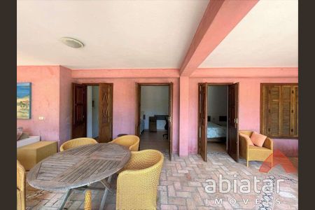 99_photo/94cfaa0d8b.be6c39d5fa12942d-ATLAS-9c86f944-11d9-4451-be6a-e0f8b5723e74.jpg de casa de condomínio à venda com 4 quartos, 681m² em Jardim Ipes, Cotia