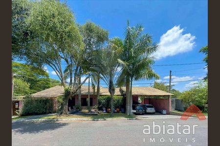 5_photo/94cfaa0d8b.be6c39d5fa12942d-ATLAS-b4166a8c-cdb0-481c-ad00-064ba6be9ca7.jpg de casa de condomínio à venda com 4 quartos, 681m² em Jardim Ipes, Cotia