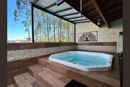 3_photo/94cfaa0e89.cae1a53580c8be5c-ATLAS-0f95d1bd-8cbe-456e-99b3-a0f3f984f7bf.jpg de casa de condomínio à venda com 3 quartos, 158m² em Parque Rincao, Cotia