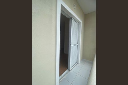 4_photo/94cfaa0e89.cae1a53580c8be5c-ATLAS-323729a9-cd5b-4f31-881f-8ef9c2471f0e.jpg de casa de condomínio para alugar com 3 quartos, 50m² em Parque Rincao, Cotia