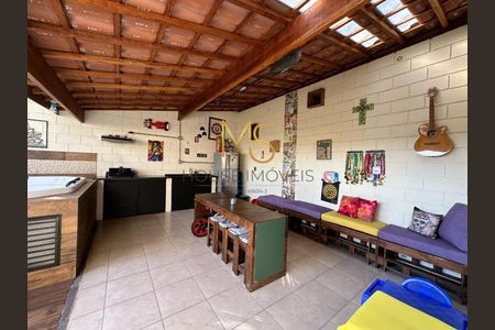 13_photo/94cfaa0e89.cae1a53580c8be5c-ATLAS-ec73c60a-5c75-44dc-ba12-21da475f597c.jpg de casa de condomínio à venda com 3 quartos, 158m² em Parque Rincao, Cotia