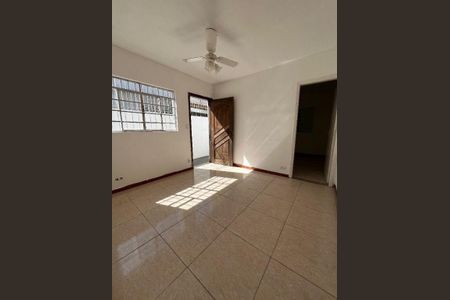 3_photo/94cfaa0f3b.3dcebeb42eae20b2-ATLAS-15942abc-0cb4-4cd9-8afa-94a7d20a2a54.jpg de casa à venda com 2 quartos, 70m² em Jardim Ipes, Cotia