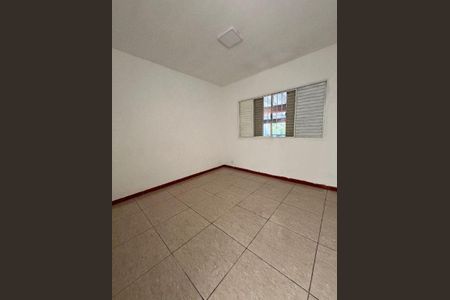 8_photo/94cfaa0f3b.3dcebeb42eae20b2-ATLAS-24021212-12a4-43e6-a92c-0ec00f00540d.jpg de casa à venda com 2 quartos, 70m² em Jardim Ipes, Cotia