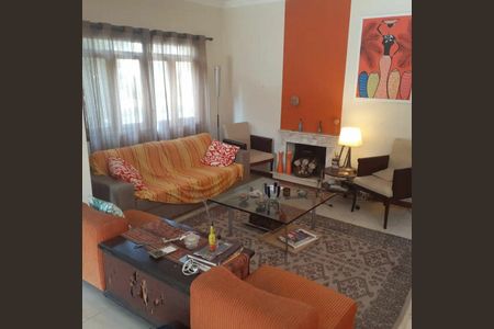 5_photo/94cfaa1007.5afd90b9c05d4dec-ATLAS-1919b710-2e75-46f7-bf37-cbe35ded7fb6.jpg de casa de condomínio à venda com 3 quartos, 232m² em Parque Paulistano, Cotia