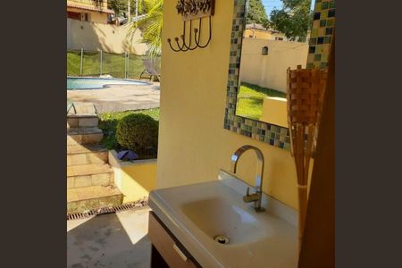 18_photo/94cfaa1007.5afd90b9c05d4dec-ATLAS-b4cac967-e5f9-499a-b05c-323aaa963b6c.jpg de casa de condomínio à venda com 3 quartos, 232m² em Parque Paulistano, Cotia