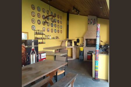 19_photo/94cfaa1007.5afd90b9c05d4dec-ATLAS-b5a2aba7-93b7-4628-af35-d07b4ac34853.jpg de casa de condomínio à venda com 3 quartos, 232m² em Parque Paulistano, Cotia