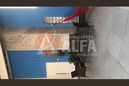 2_photo/94cfaa100f.5afd90b9c05d4dec-ATLAS-89bbec1e-7e2e-4e3f-9c5b-2d94fcac01d7.jpg de casa à venda com 3 quartos, 330m² em Jardim Ipes, Cotia