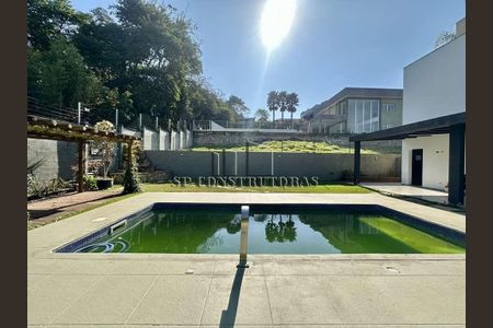 2_photo/94cfaa135b.db03c5d864c86fb4-ATLAS-0e2c4f02-d013-495e-8420-0ec7bde2e21f.jpg de casa à venda com 4 quartos, 360m² em Cotia, Cotia