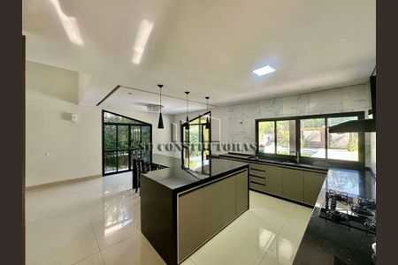 13_photo/94cfaa135b.db03c5d864c86fb4-ATLAS-67b00f56-01b7-4a60-9b25-20c2c03e578c.jpg de casa à venda com 4 quartos, 360m² em Cotia, Cotia