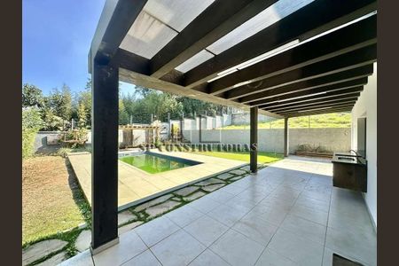 21_photo/94cfaa135b.db03c5d864c86fb4-ATLAS-e2f3e40c-7def-474b-b320-e74a80b56414.jpg de casa à venda com 4 quartos, 360m² em Cotia, Cotia