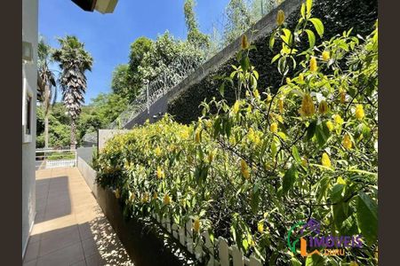 12_photo/94cfaa170b.6e9143fe3d472e43-ATLAS-7ab05b50-69cd-4e2c-8e85-fb6de4608b0d.jpg de casa à venda com 5 quartos, 618m² em Parque Dom Henrique, Cotia