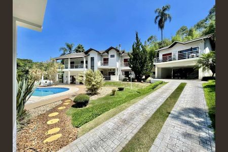 3_photo/94cfaa1743.2899b17cdfb92887-ATLAS-0982651e-eb8a-4a3f-ab65-8a45743dce3f.jpg de casa à venda com 5 quartos, 618m² em Parque Dom Henrique, Cotia