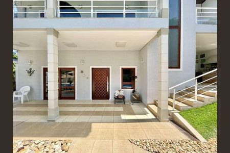 9_photo/94cfaa1743.2899b17cdfb92887-ATLAS-6d21caa8-d0d9-4ee9-85c6-e9588bffcb88.jpg de casa à venda com 5 quartos, 618m² em Parque Dom Henrique, Cotia