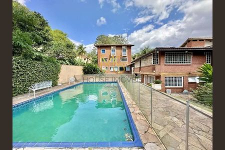 49_photo/94cfaa1905.bd8f5cf949adc756-ATLAS-7cc7c2a8-93b3-4f82-a5c5-2a590e944413.jpg de casa à venda com 5 quartos, 650m² em Parque Dom Henrique, Cotia