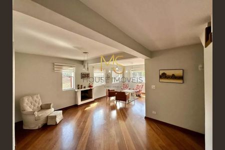 5_photo/94cfaa1905.bd8f5cf949adc756-ATLAS-e6018b0d-95e8-4105-8b8b-8cfecc4f0b47.jpg de casa à venda com 5 quartos, 650m² em Parque Dom Henrique, Cotia